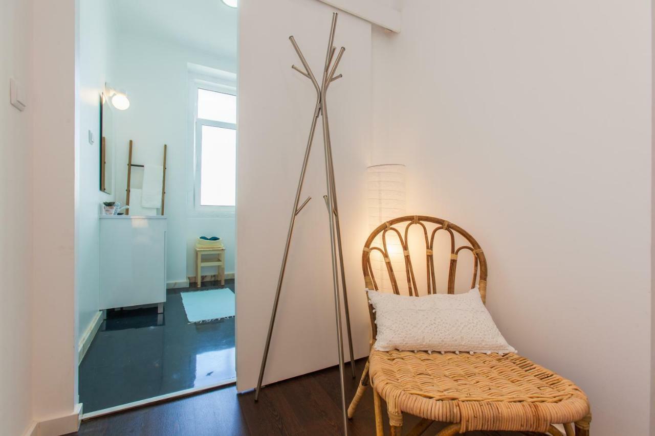 Typical Light Filled Graca Apt W Ac, By Timecooler Lisboa Exterior foto