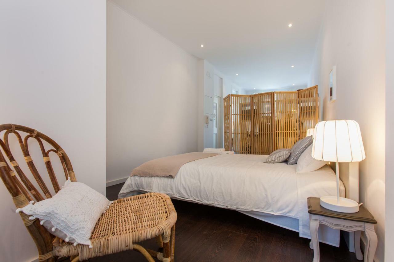 Typical Light Filled Graca Apt W Ac, By Timecooler Lisboa Exterior foto