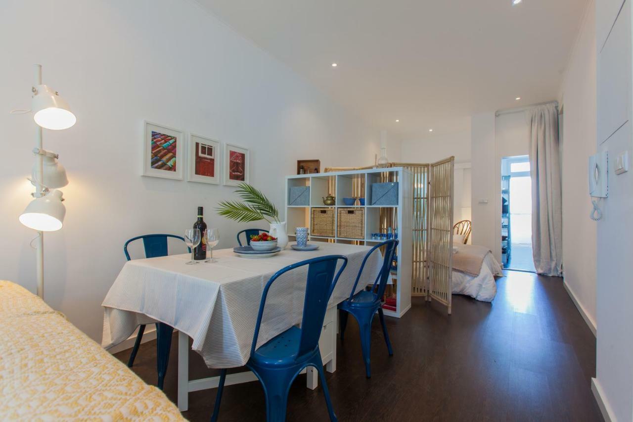 Typical Light Filled Graca Apt W Ac, By Timecooler Lisboa Exterior foto